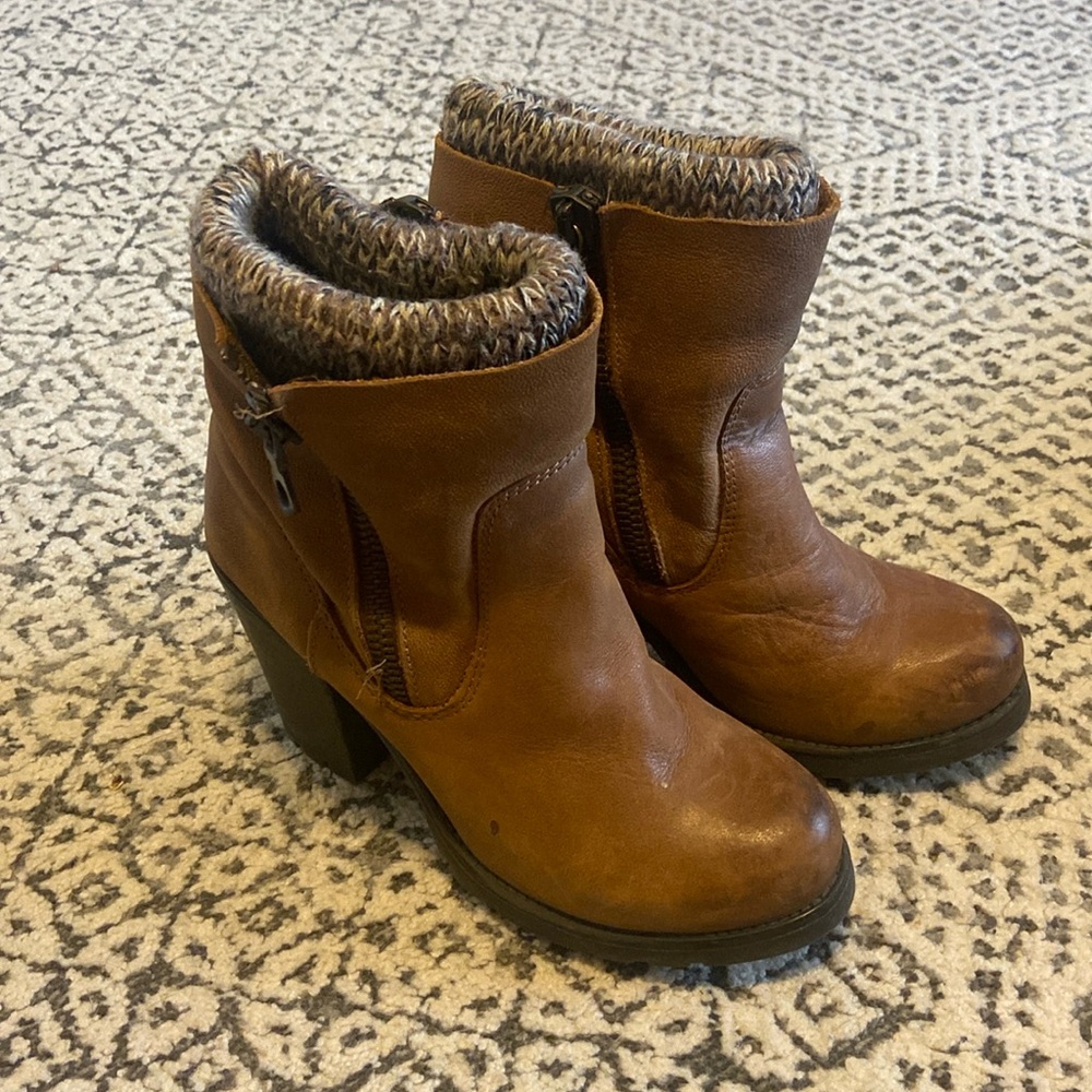 Steve madden winter boots women size 8.5